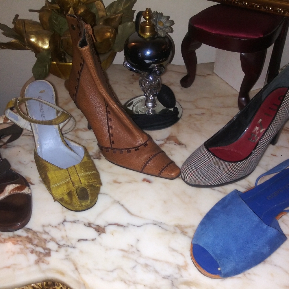 Clothing, shoes, coats (Winter, Spring, Fall, Leat